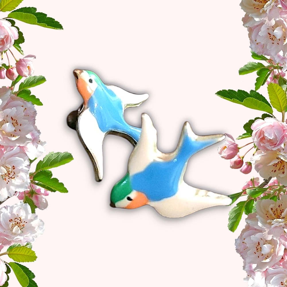 💛 4/$20 | Bird Stud Earrings